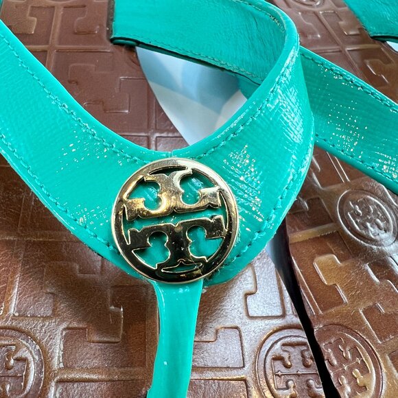 Tory Burch Thora Flip Flop Leather Sandals - Picture 4 of 11